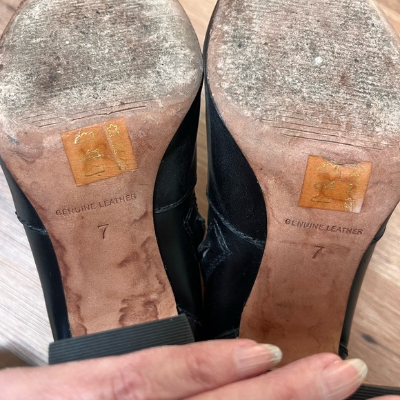 Madewell black leather boots, size 7 - Picture 5 of 6